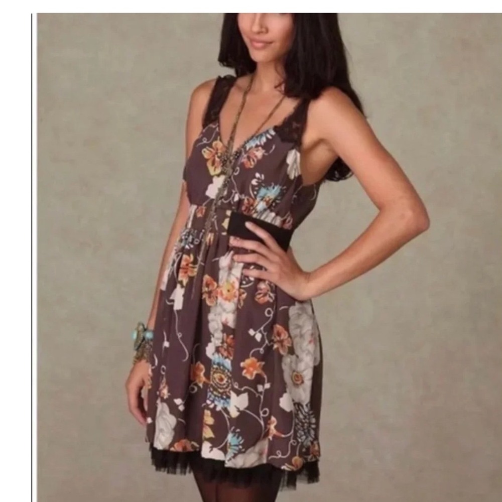 Free People Brown Floral Lace Trim Babydoll Mini Dress Velvet Waist Size 2